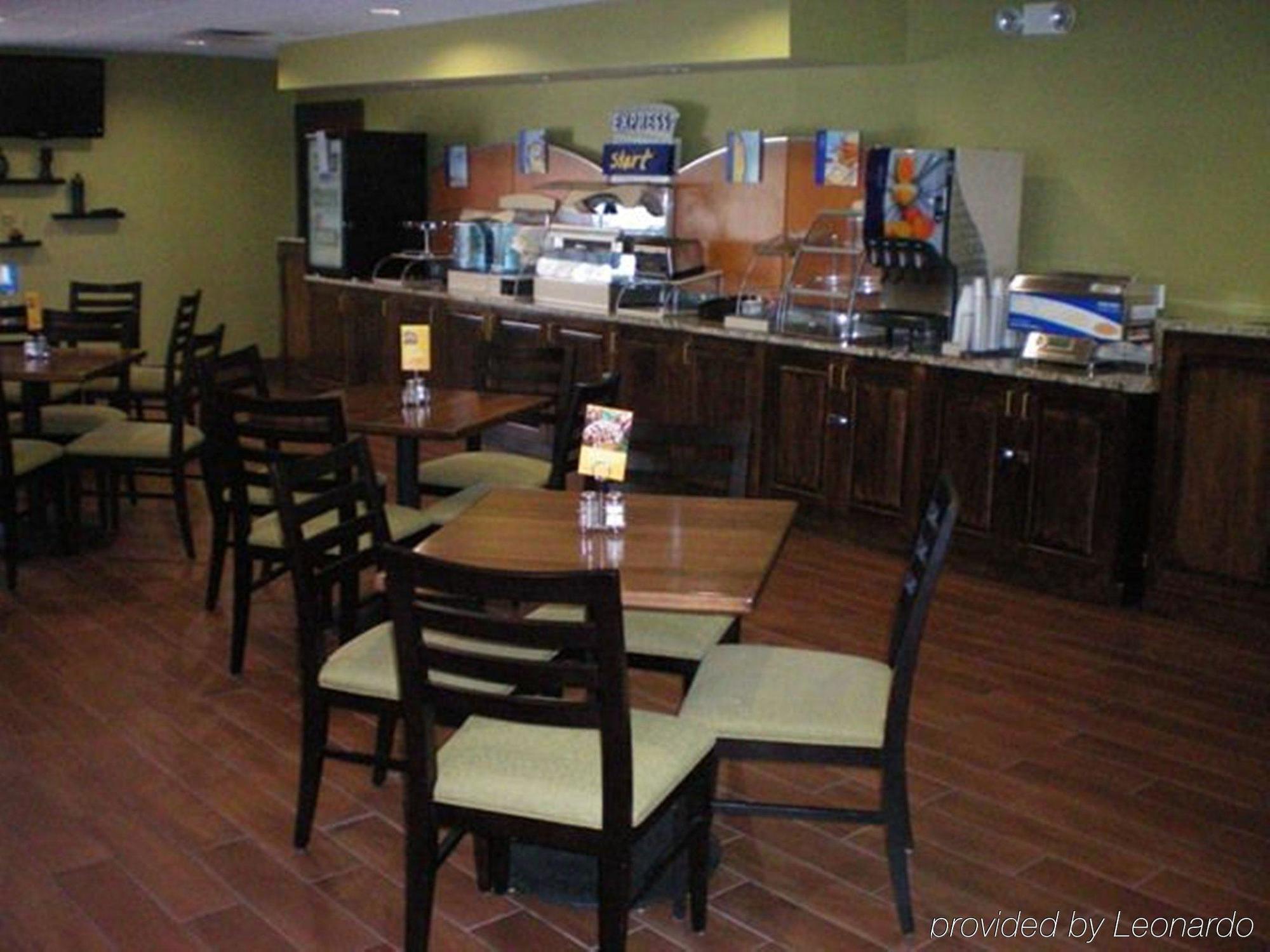 Holiday Inn Express Hotel & Suites Acme-Traverse City By Ihg Extérieur photo